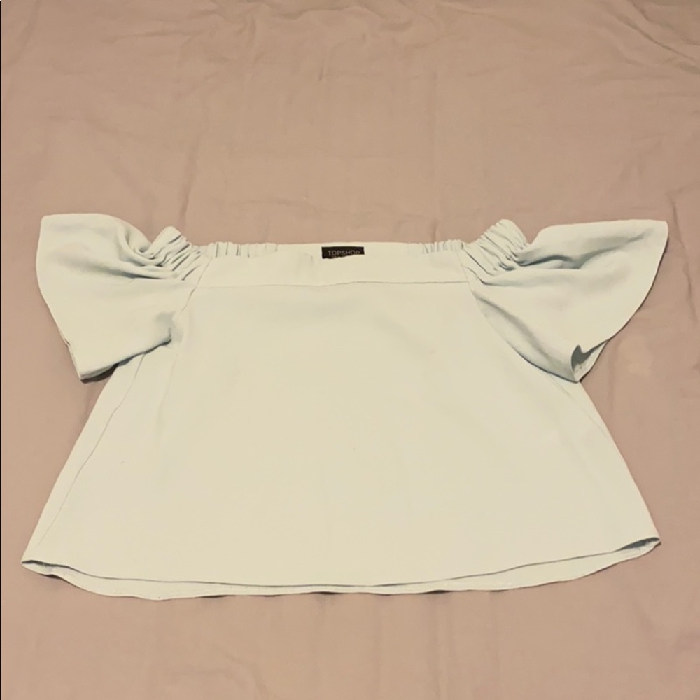 Crop top with balloon sleeve